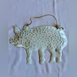 Tin Metal White Pig Wall Decor 11”x8”